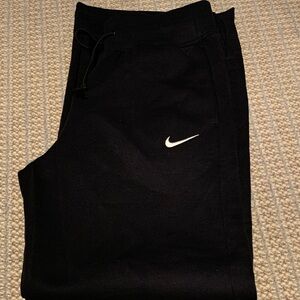Nike Sportswear Women’s Fleece Pants